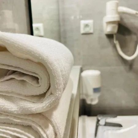 Mikes Deluxe Apartament