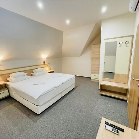 Mikes Deluxe * Balatonfüred