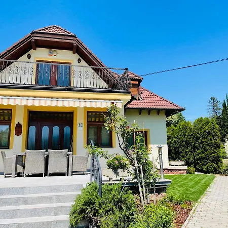 Mikes Deluxe Apartman Balatonfüred