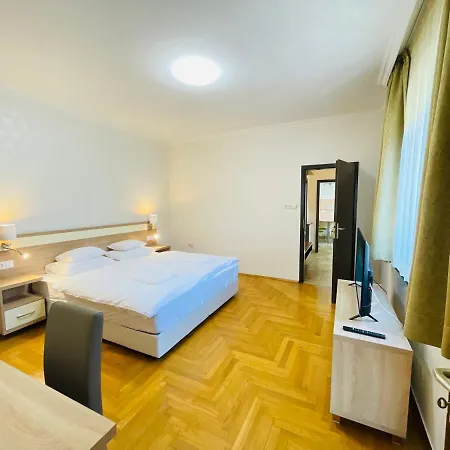 Apartament Mikes Deluxe