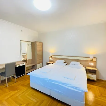 Mikes Deluxe Balatonfüred