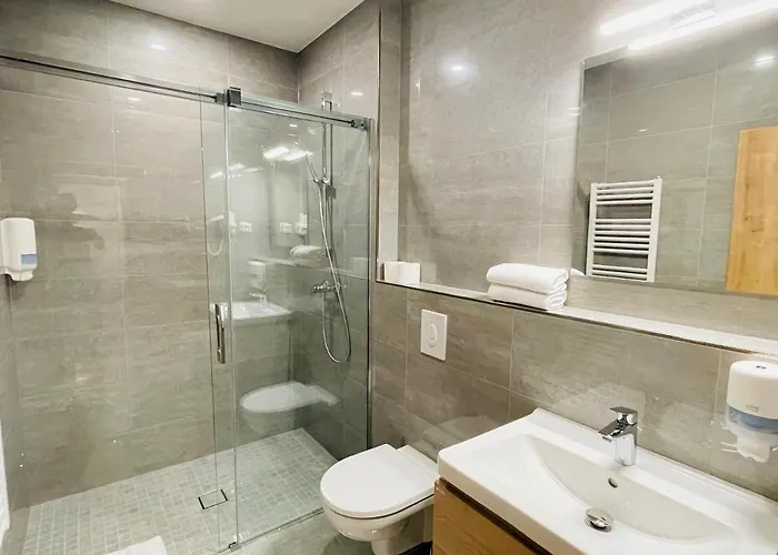 Mikes Deluxe アパート *