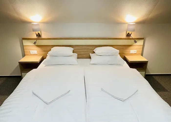 Mikes Deluxe アパート *